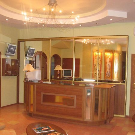 Hotel Nart Kharkiv Ngoại thất bức ảnh