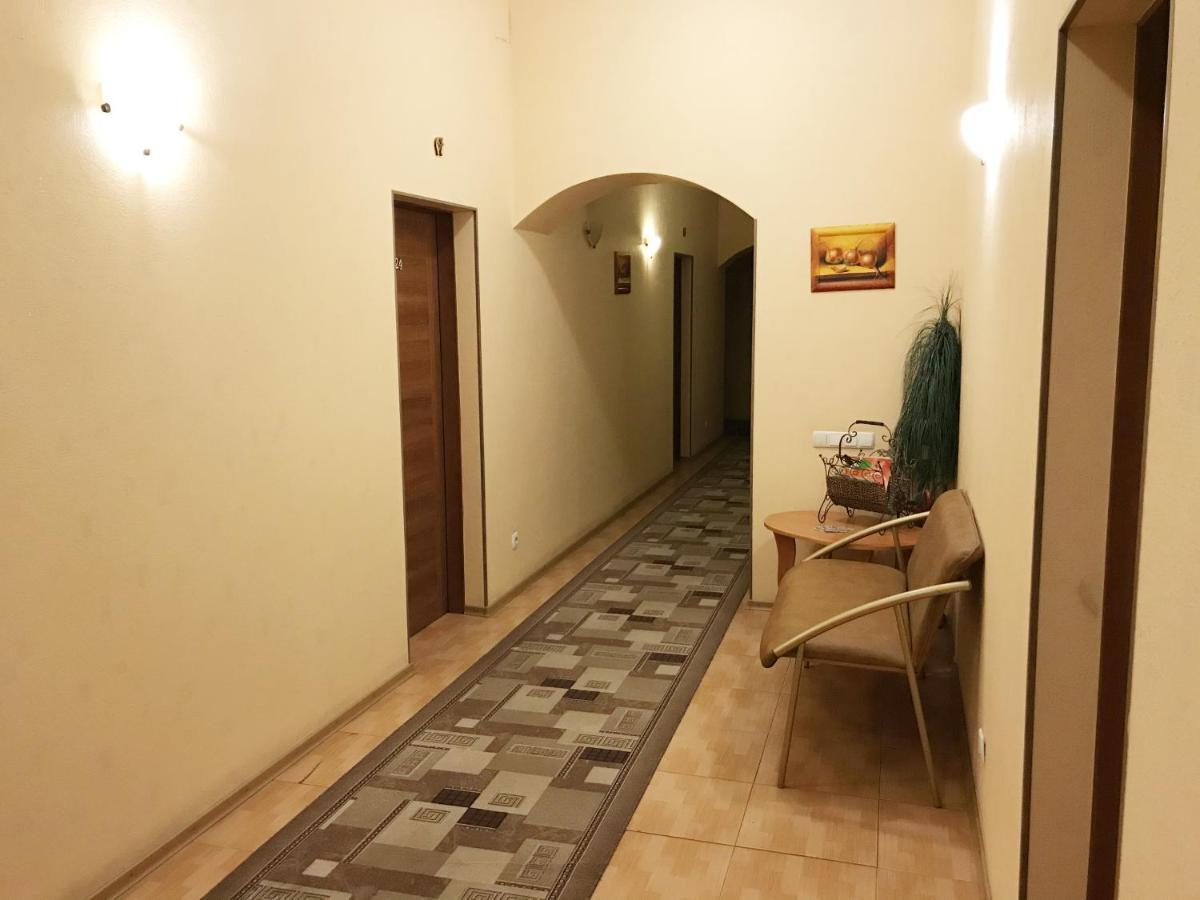 Hotel Nart Kharkiv Ngoại thất bức ảnh