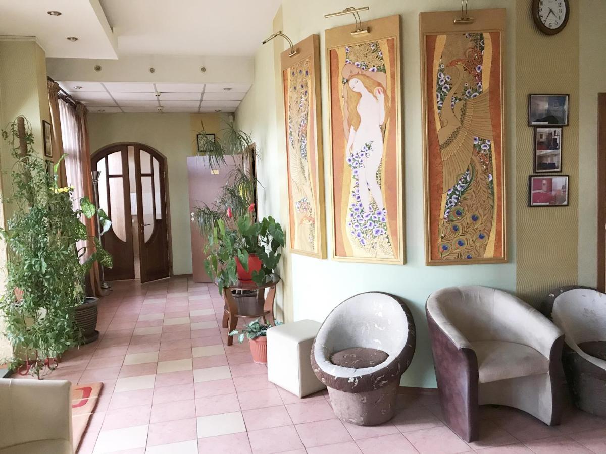Hotel Nart Kharkiv Ngoại thất bức ảnh