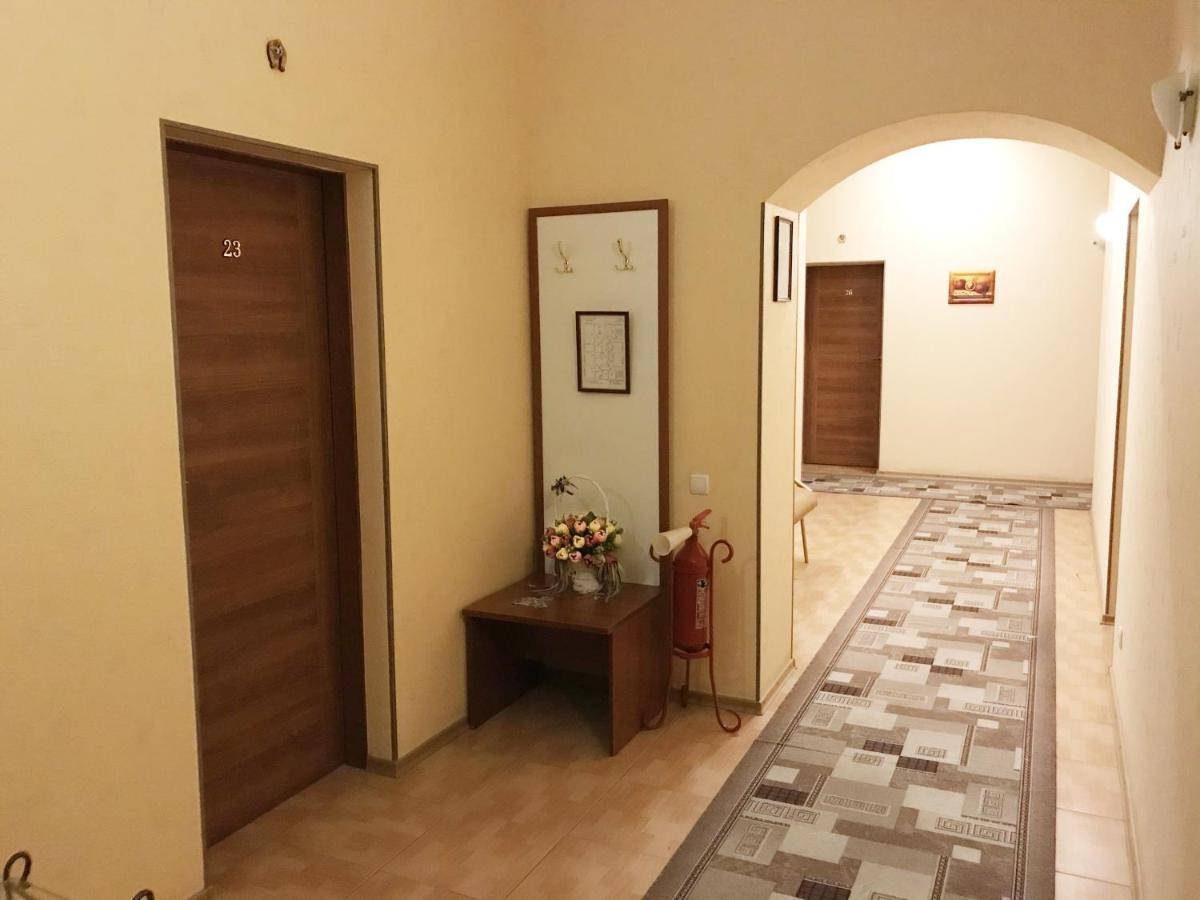 Hotel Nart Kharkiv Ngoại thất bức ảnh
